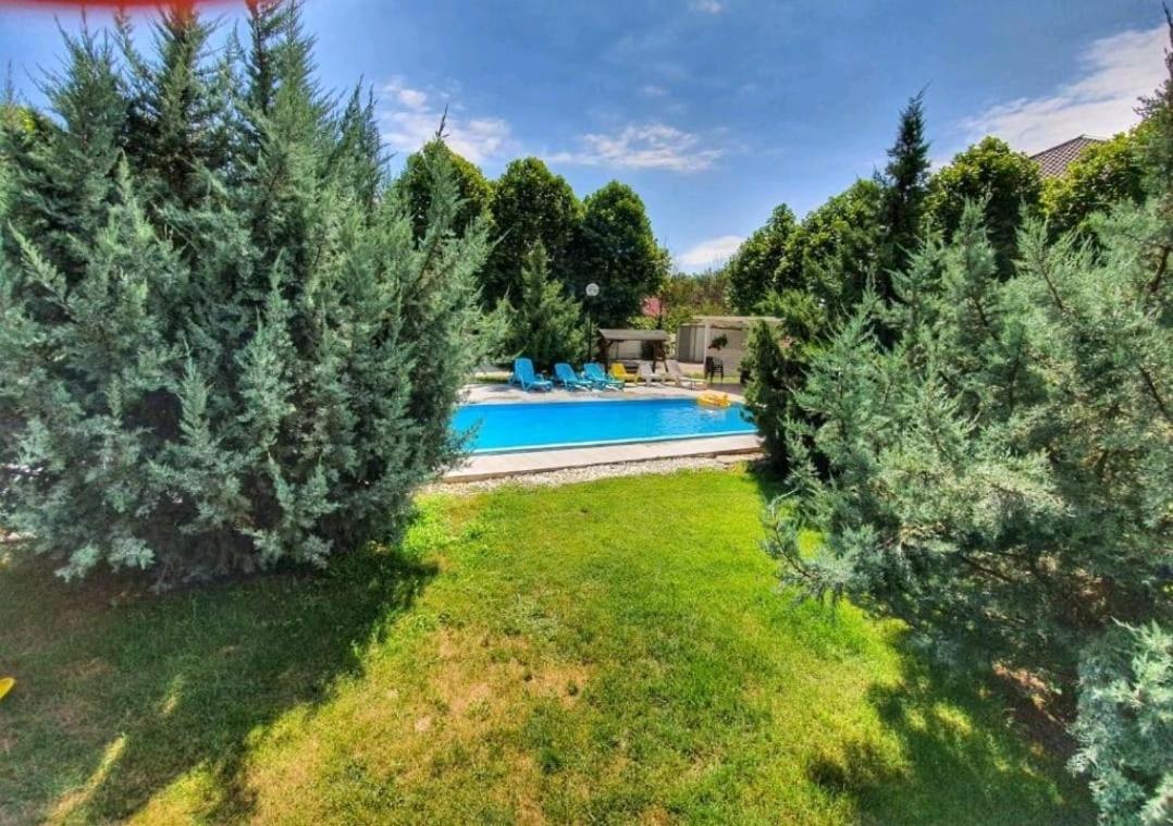 אוטופן Tranzzit Airport Apartment II מראה חיצוני תמונה